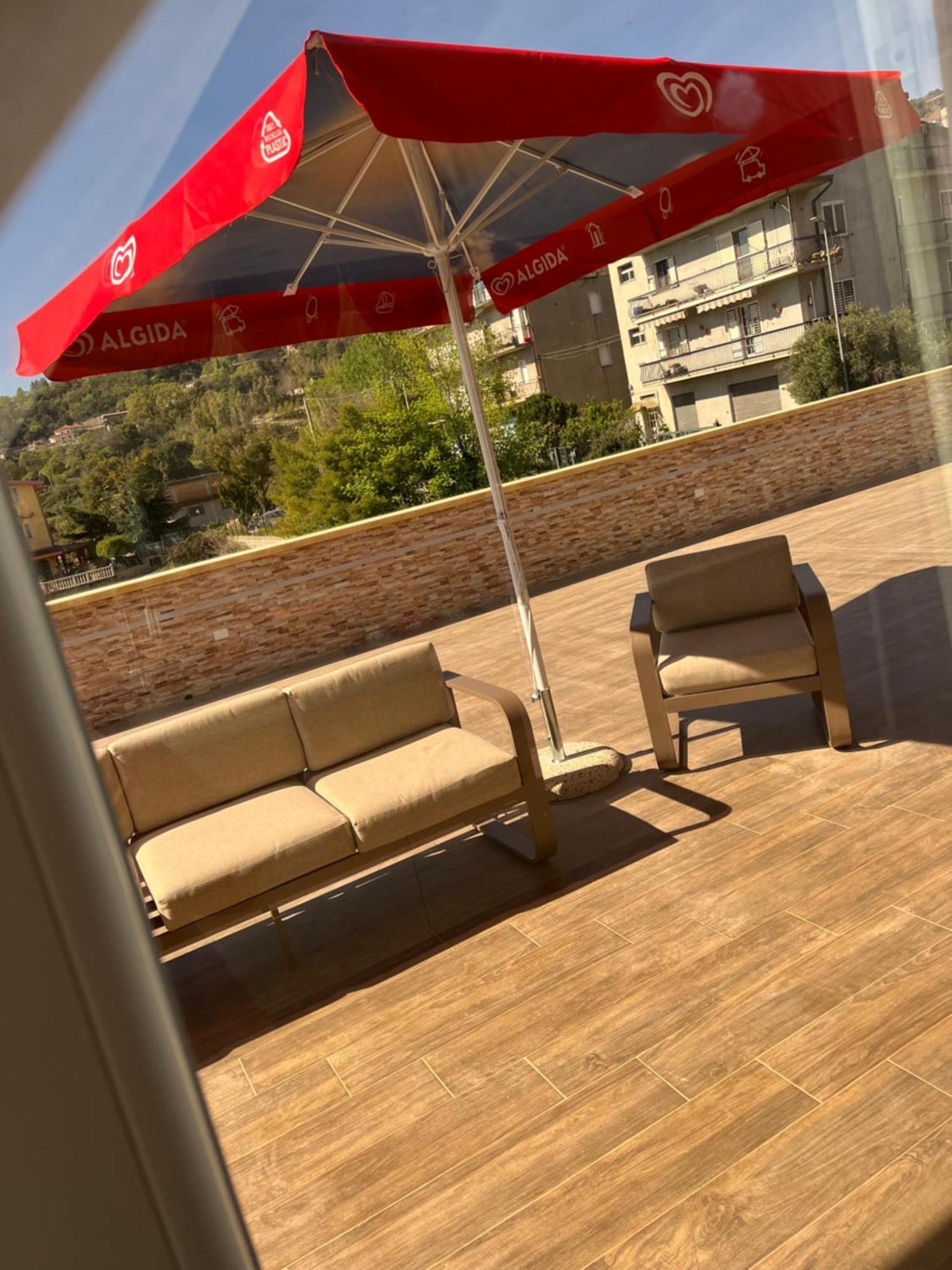 B&B La Terrazza Polifrone Cotronei Extérieur photo