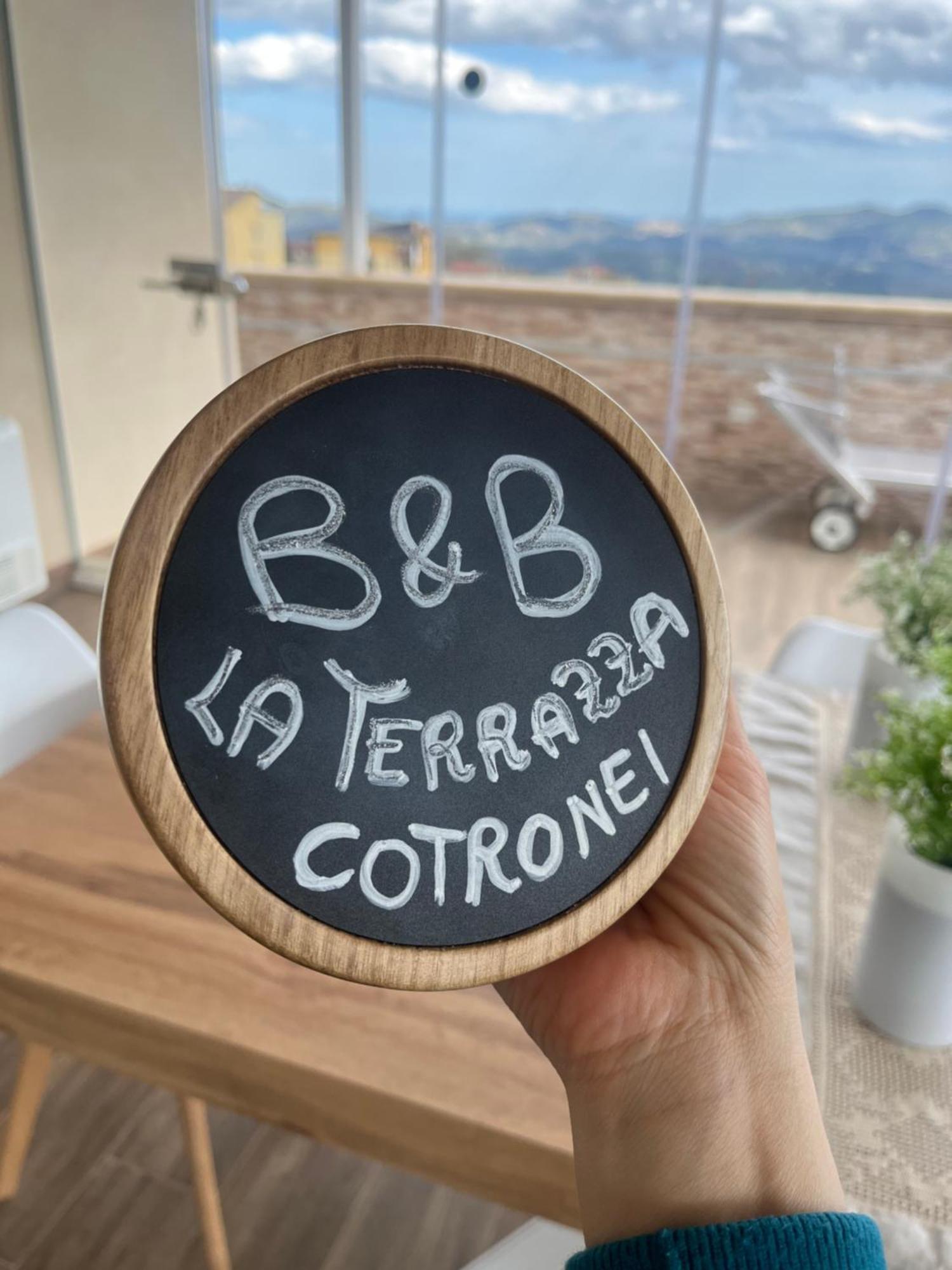 B&B La Terrazza Polifrone Cotronei Extérieur photo